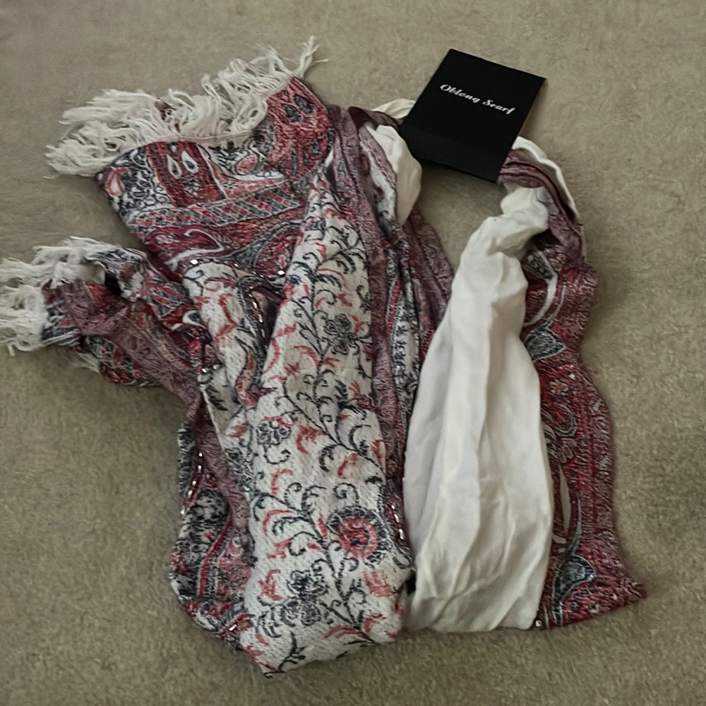 Beautiful scarf